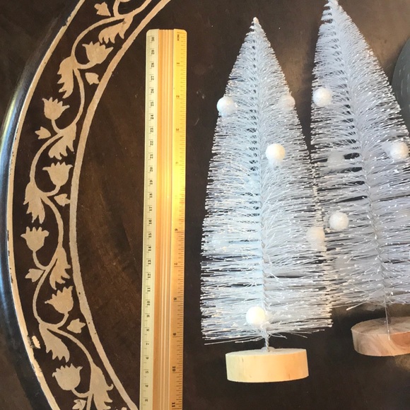 Set of 3 Bottle Brush Trees - Picture 2 of 10